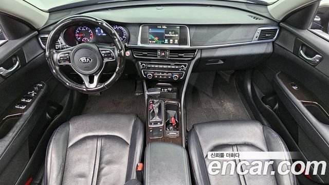 Kia K5 2016 — photo 10