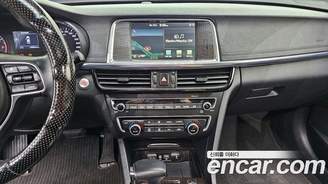 Kia K5 2016 — photo 20
