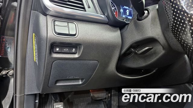 Kia K5 2016 — photo 22