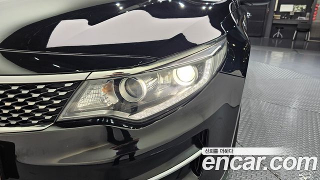 Kia K5 2016 — photo 8