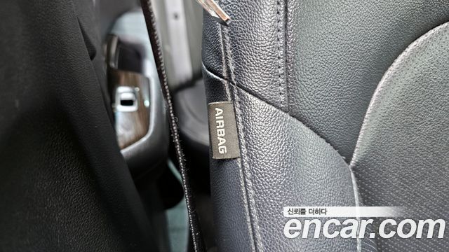 Kia K5 2016 — photo 29