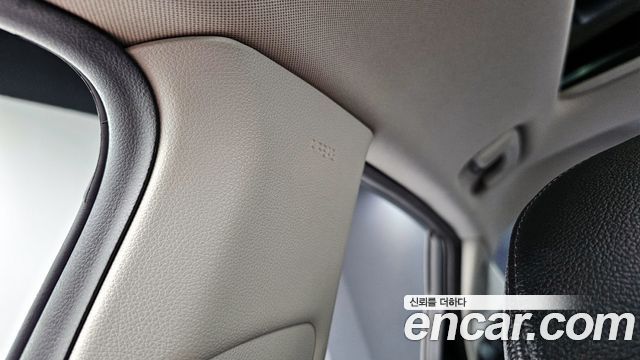 Kia K5 2016 — photo 31