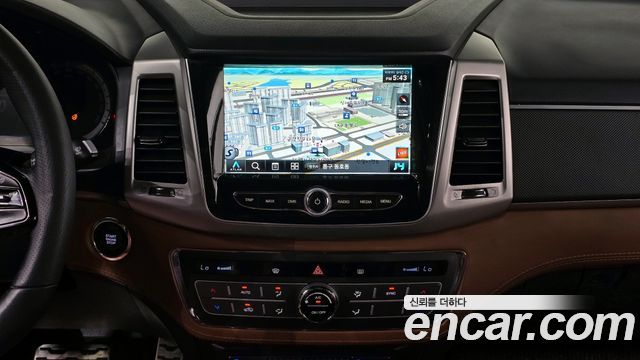 KG Mobility Rexton 2019 — photo 17