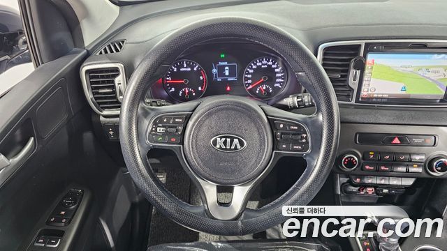 Kia Sportage 2016 — photo 19