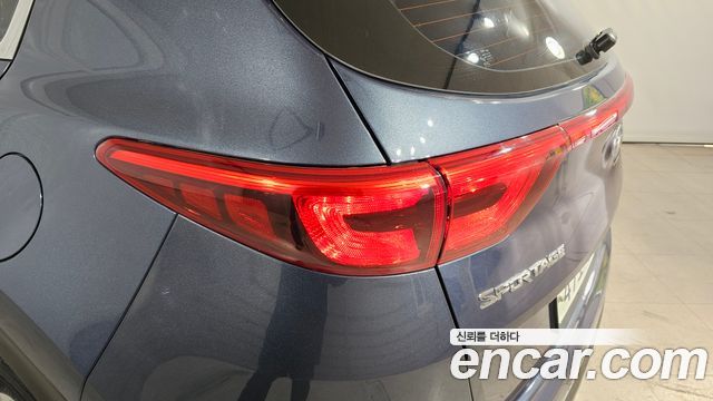 Kia Sportage 2016 — photo 9