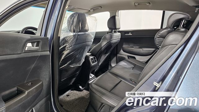 Kia Sportage 2016 — photo 16
