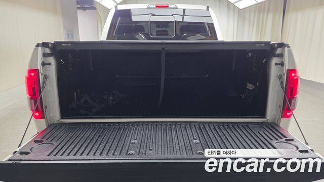 Ford F150 2017 — photo 20