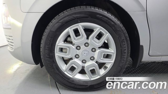 Hyundai Staria 2022 — photo 5