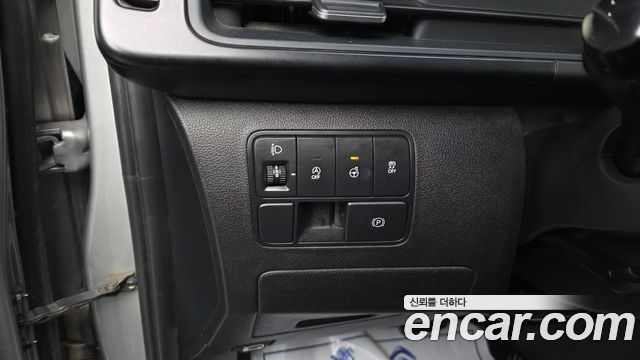 Hyundai Staria 2022 — photo 19