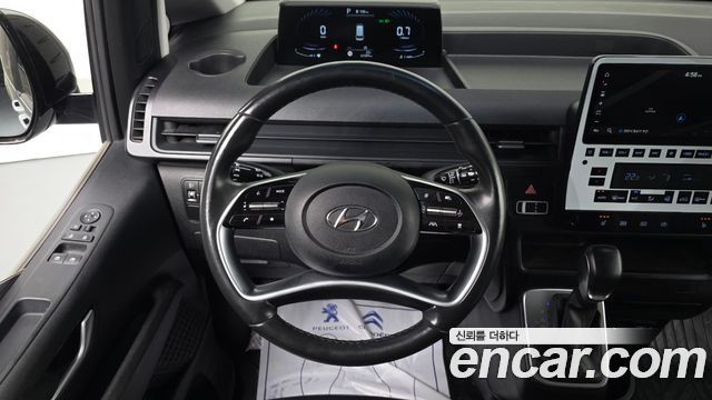 Hyundai Staria 2022 — photo 20
