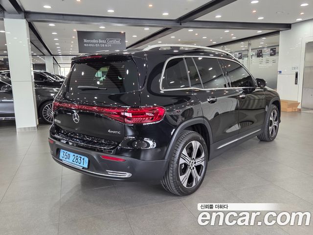 Mercedes-Benz EQB 2026 — photo 5