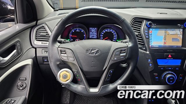 Hyundai Santafe 2015 — photo 13