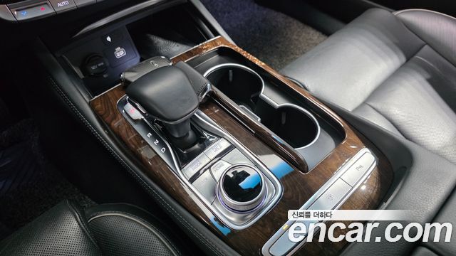 Kia K9 2021 — photo 12
