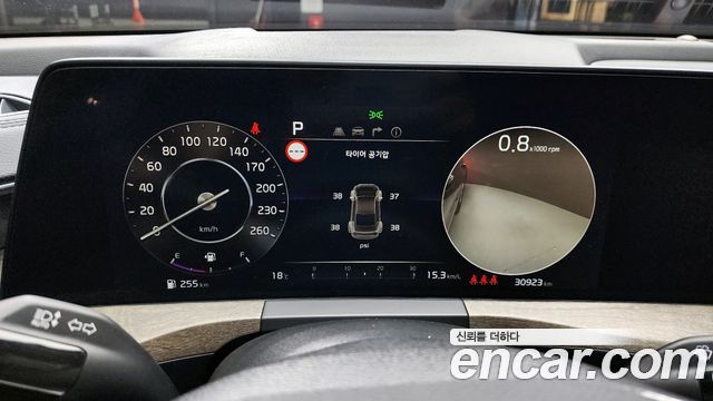 Kia K8 2023 — photo 11