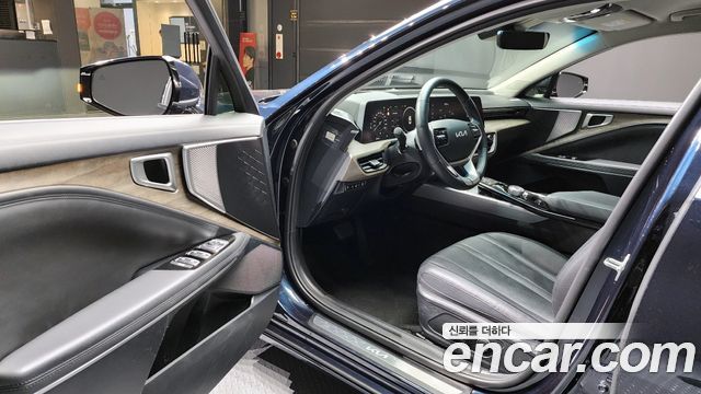 Kia K8 2023 — photo 13