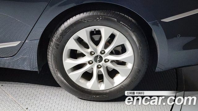Kia K8 2023 — photo 7