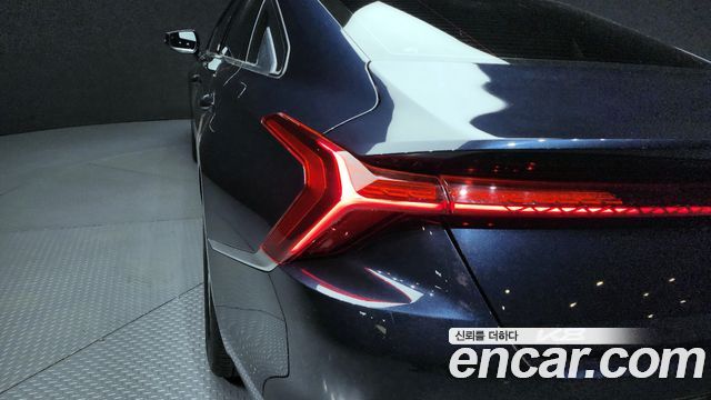 Kia K8 2023 — photo 9