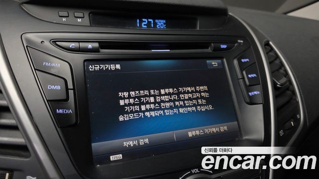 Hyundai AVANTE 2014 — photo 17