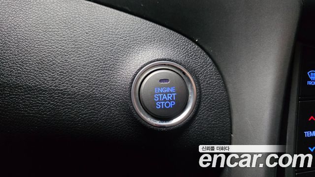 Hyundai AVANTE 2014 — photo 18