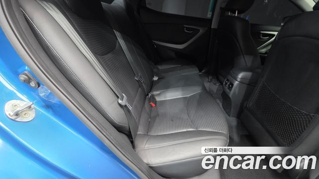 Hyundai AVANTE 2014 — photo 20