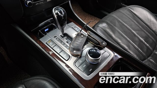 Hyundai Equus 2012 — photo 12