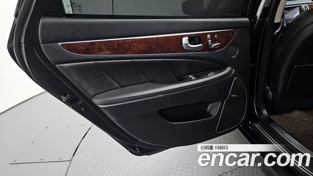 Hyundai Equus 2012 — photo 15