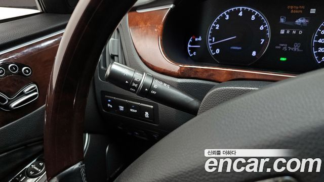 Hyundai Equus 2012 — photo 29