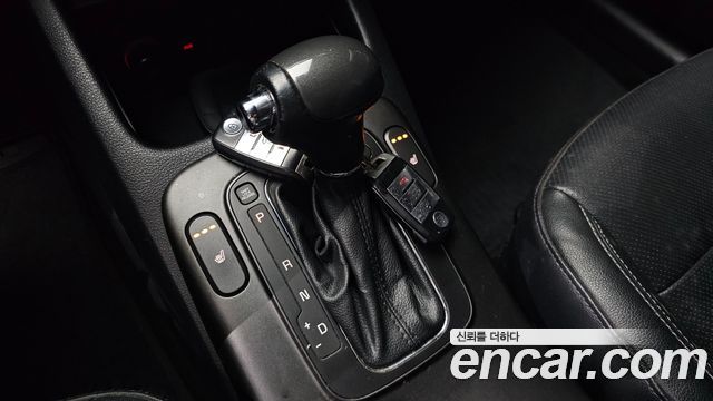 Kia K3 2013 — photo 9