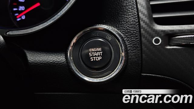 Kia K3 2013 — photo 16
