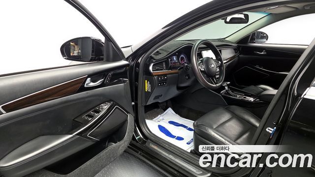 Kia K7 2019 — photo 13