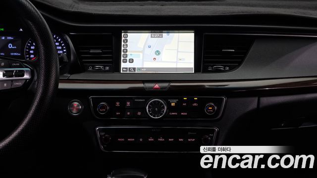 Kia K7 2019 — photo 20