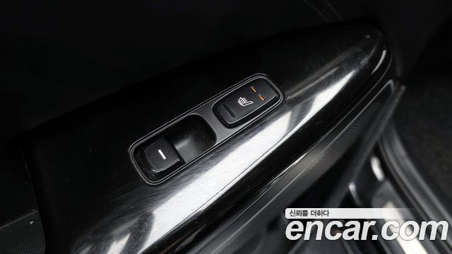 Kia K7 2019 — photo 23