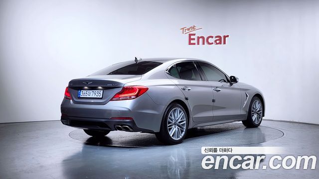 Genesis G70 2019 — photo 2