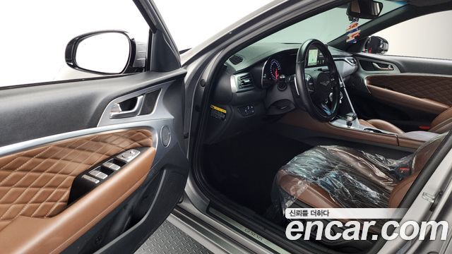 Genesis G70 2019 — photo 13