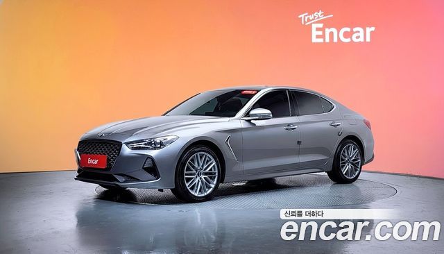 Genesis G70 2019 — photo 1