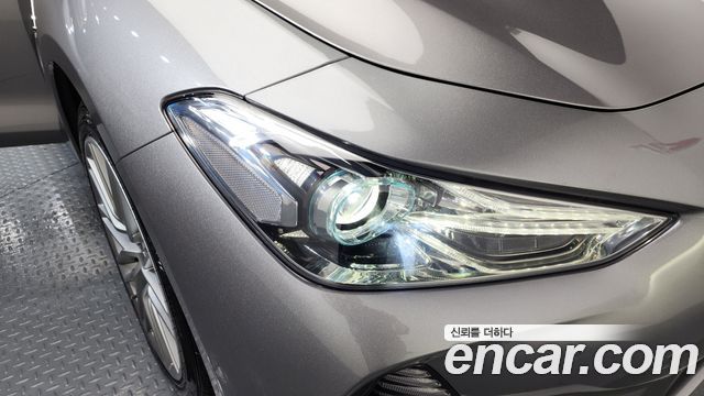 Genesis G70 2019 — photo 8
