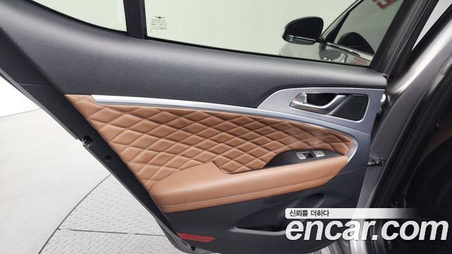 Genesis G70 2019 — photo 15