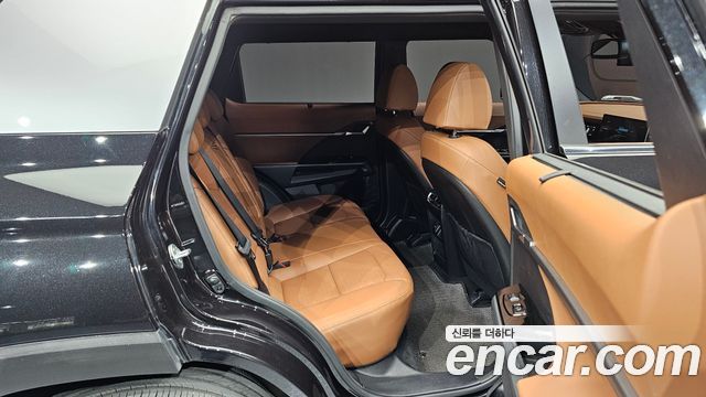 KG Mobility Torres 2023 — photo 12