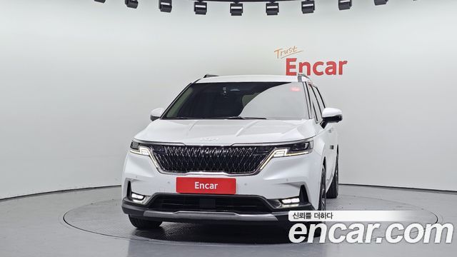 Kia Canival 2022 — photo 3