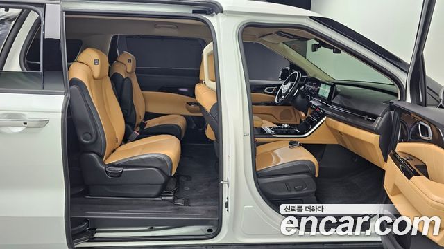 Kia Canival 2022 — photo 18