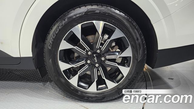 Kia Canival 2022 — photo 7