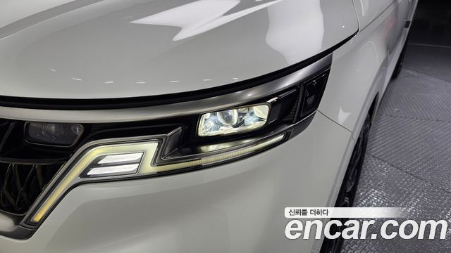 Kia Canival 2022 — photo 8