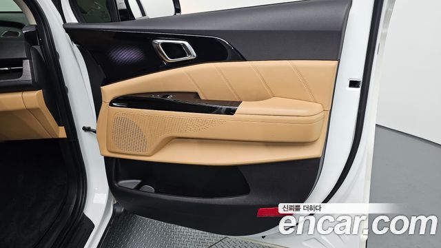 Kia Canival 2022 — photo 15