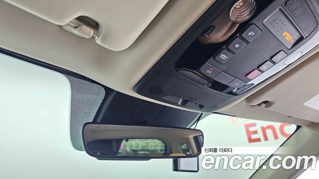 Kia Canival 2022 — photo 27