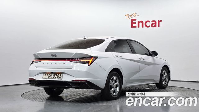 Hyundai AVANTE 2021 — photo 2