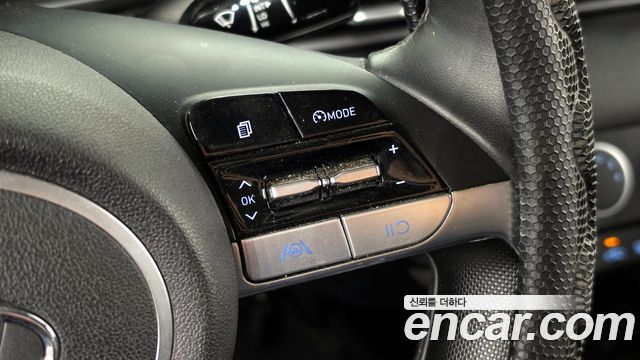 Hyundai AVANTE 2021 — photo 14