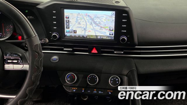 Hyundai AVANTE 2021 — photo 15