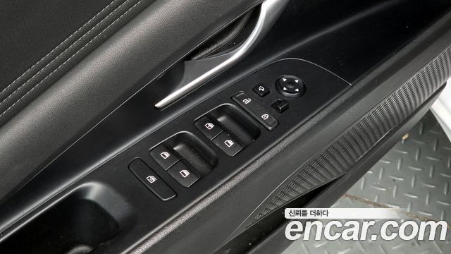 Hyundai AVANTE 2021 — photo 18