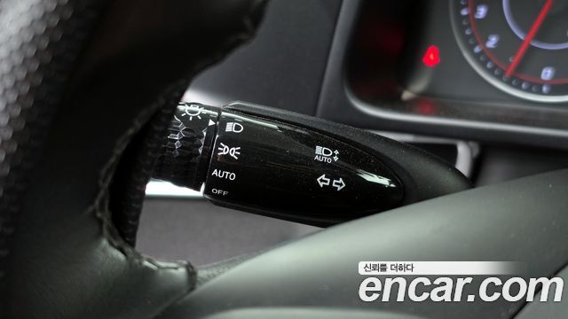 Hyundai AVANTE 2021 — photo 19
