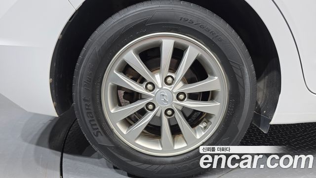 Hyundai AVANTE 2020 — photo 7